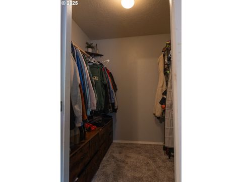Tiny photo for 689 Blue Jay Loop, Creswell, OR 97426 (MLS # 798407386)
