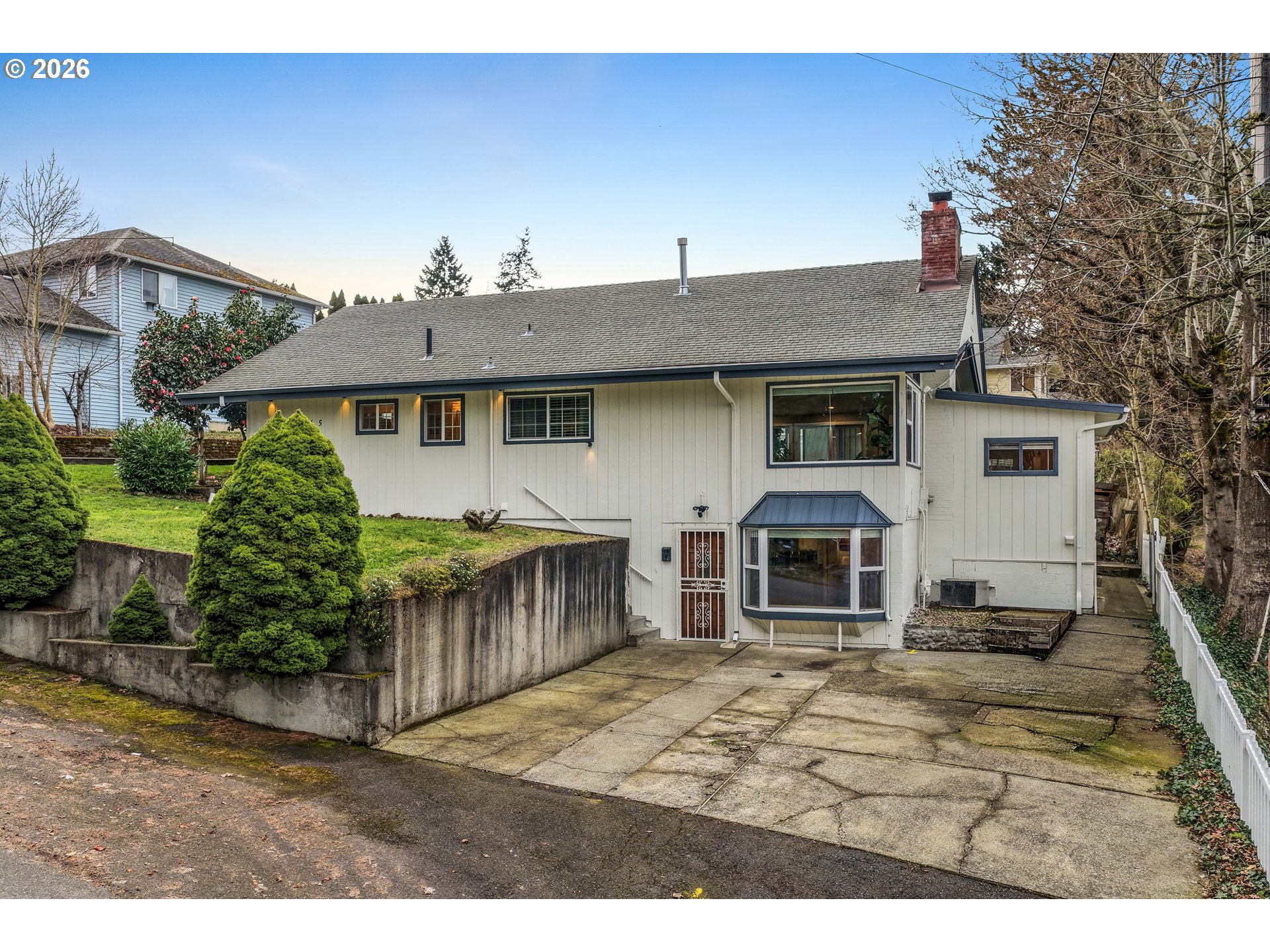 1215 NE 157TH AVE