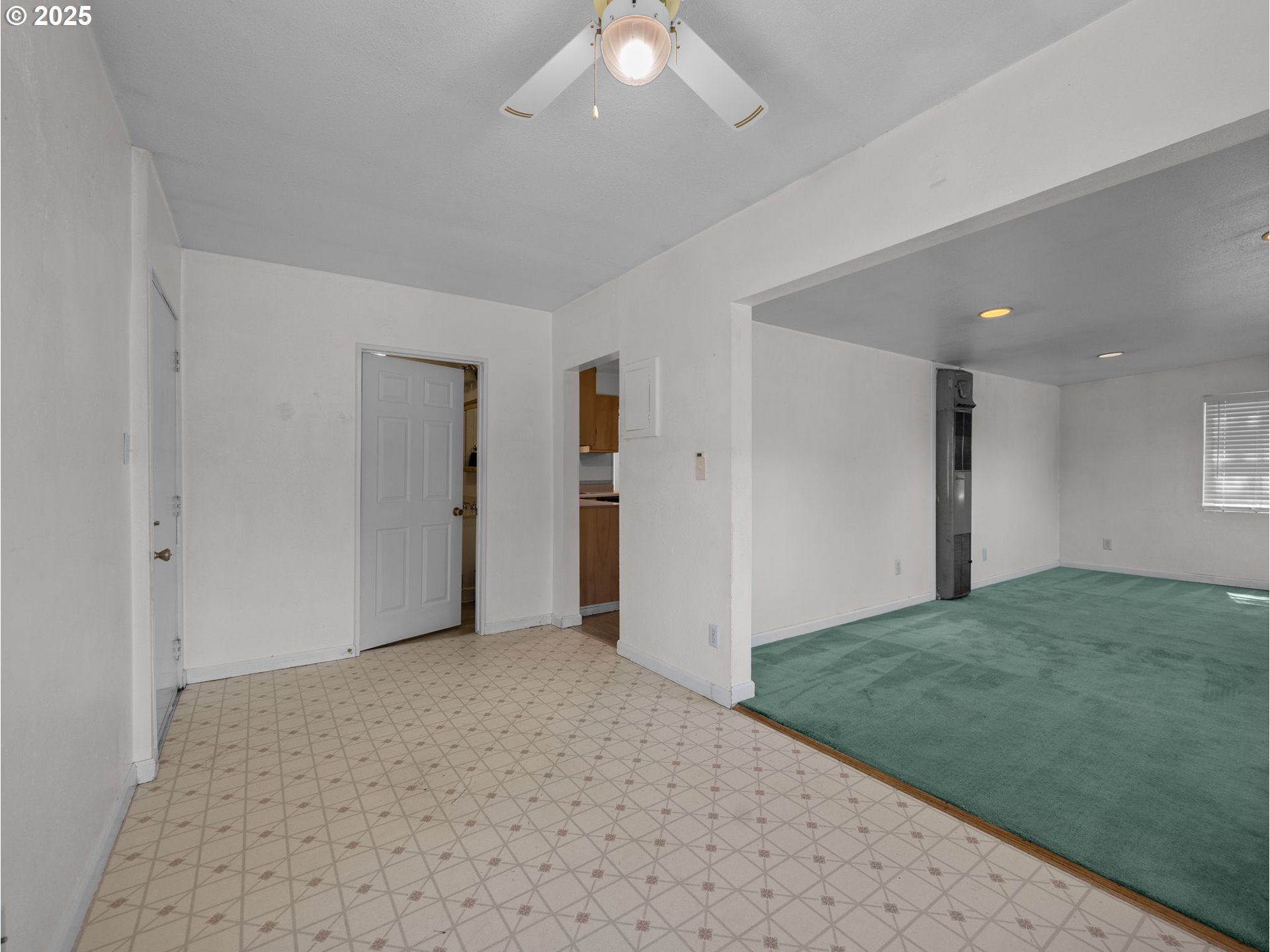 430 SE ELLIOTT AVE