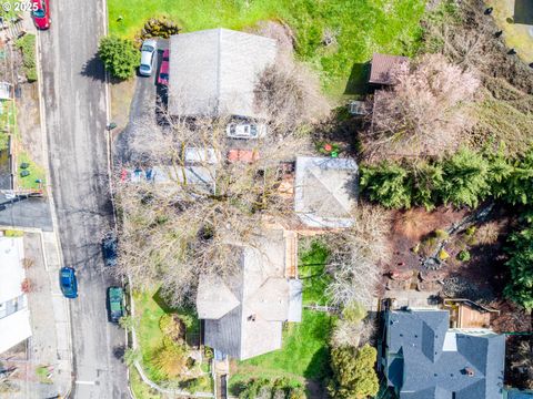 A home in Roseburg