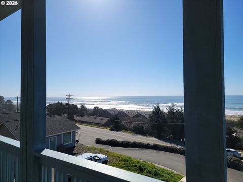 A home in Gold Beach