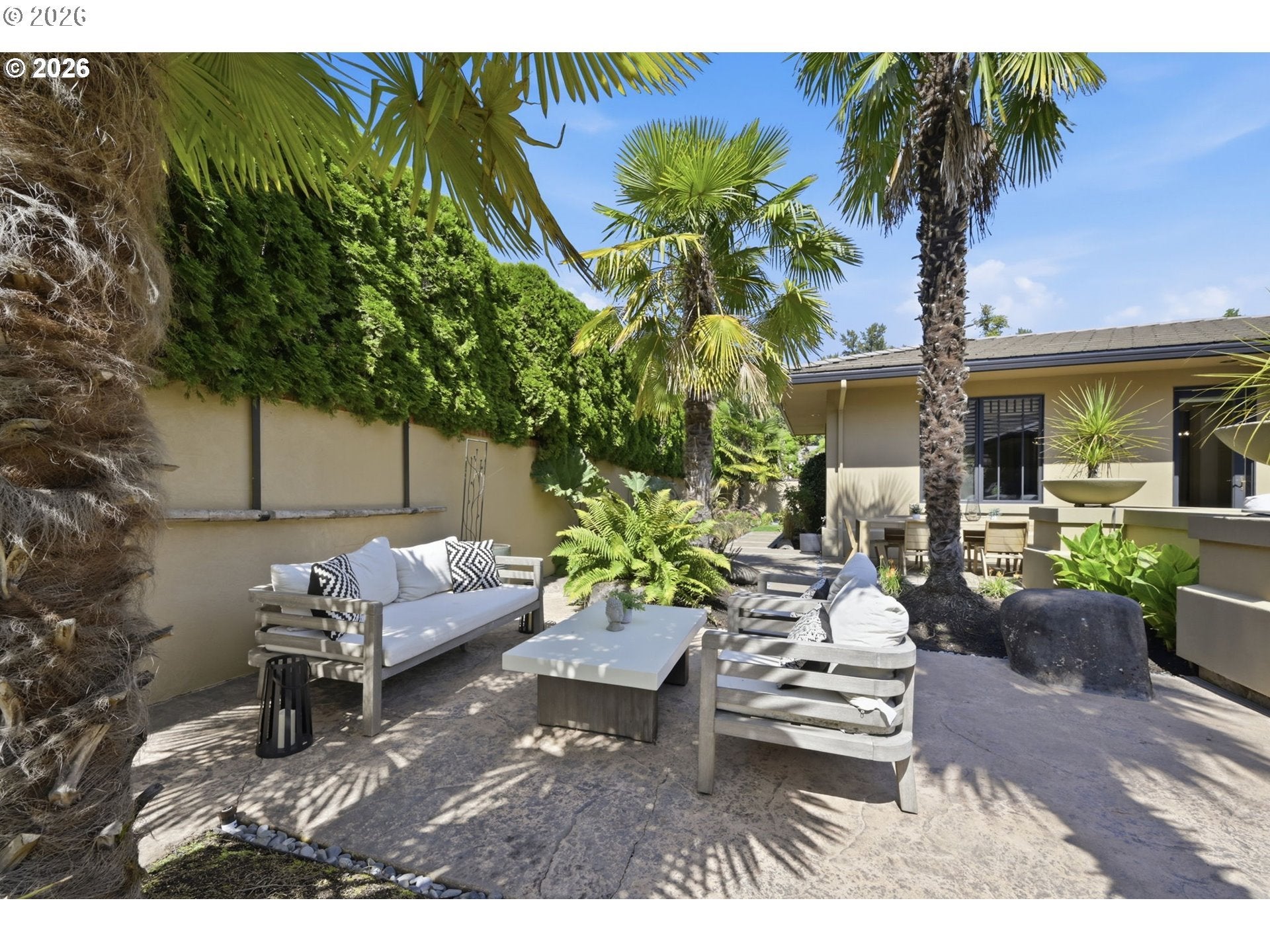 3222 RIVERPLACE DR