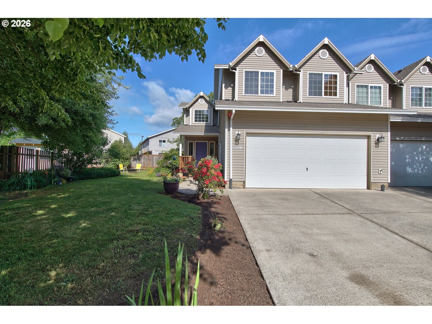 469 HARRIS LN