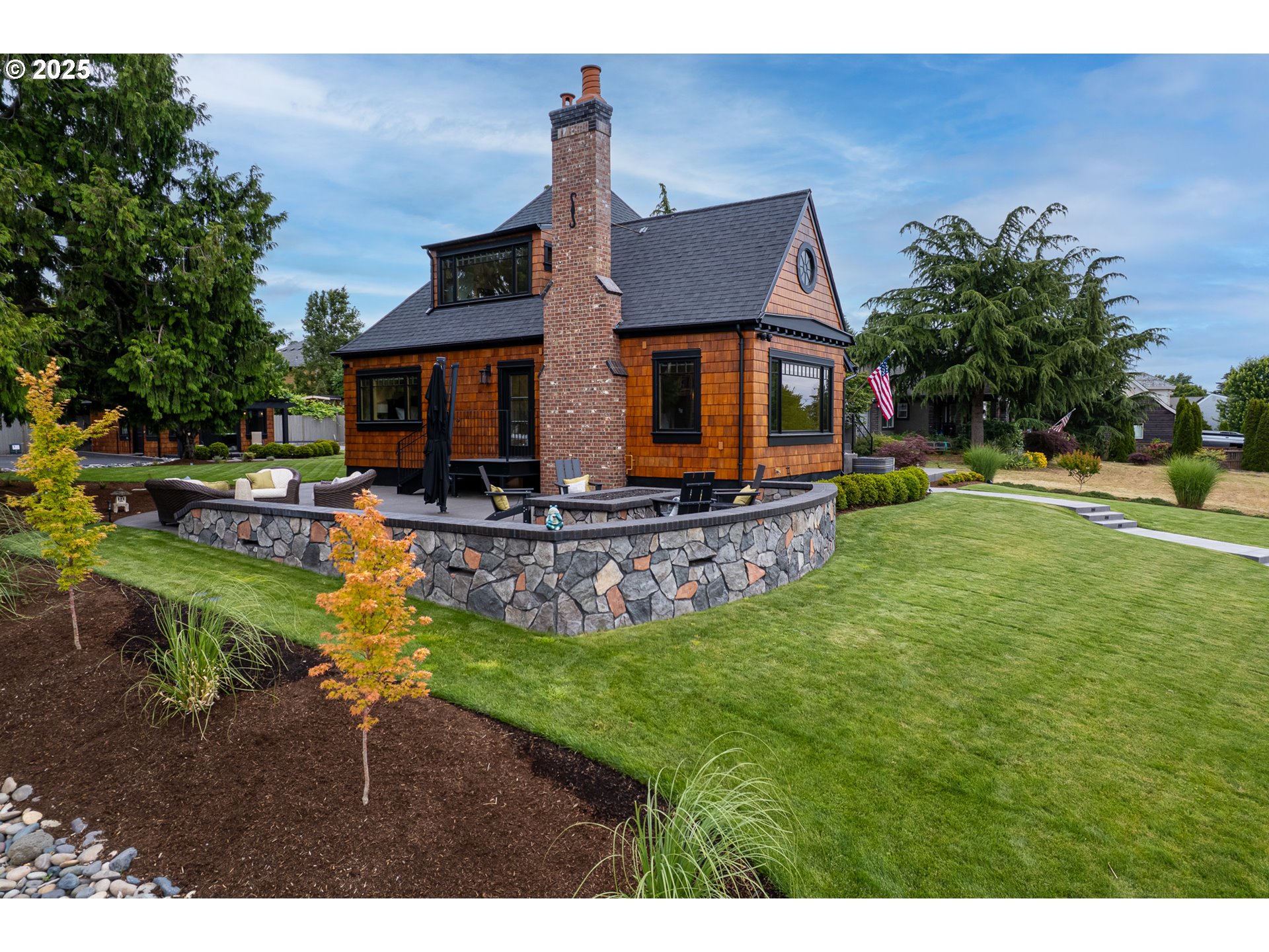 7506 SE EVERGREEN HWY