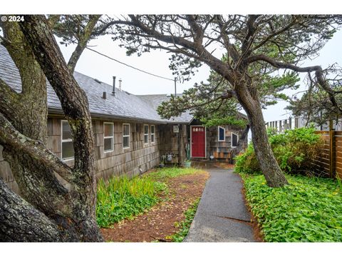 A home in Depoe Bay