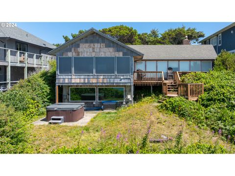 A home in Depoe Bay