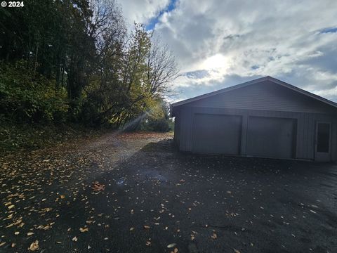 A home in Kalama