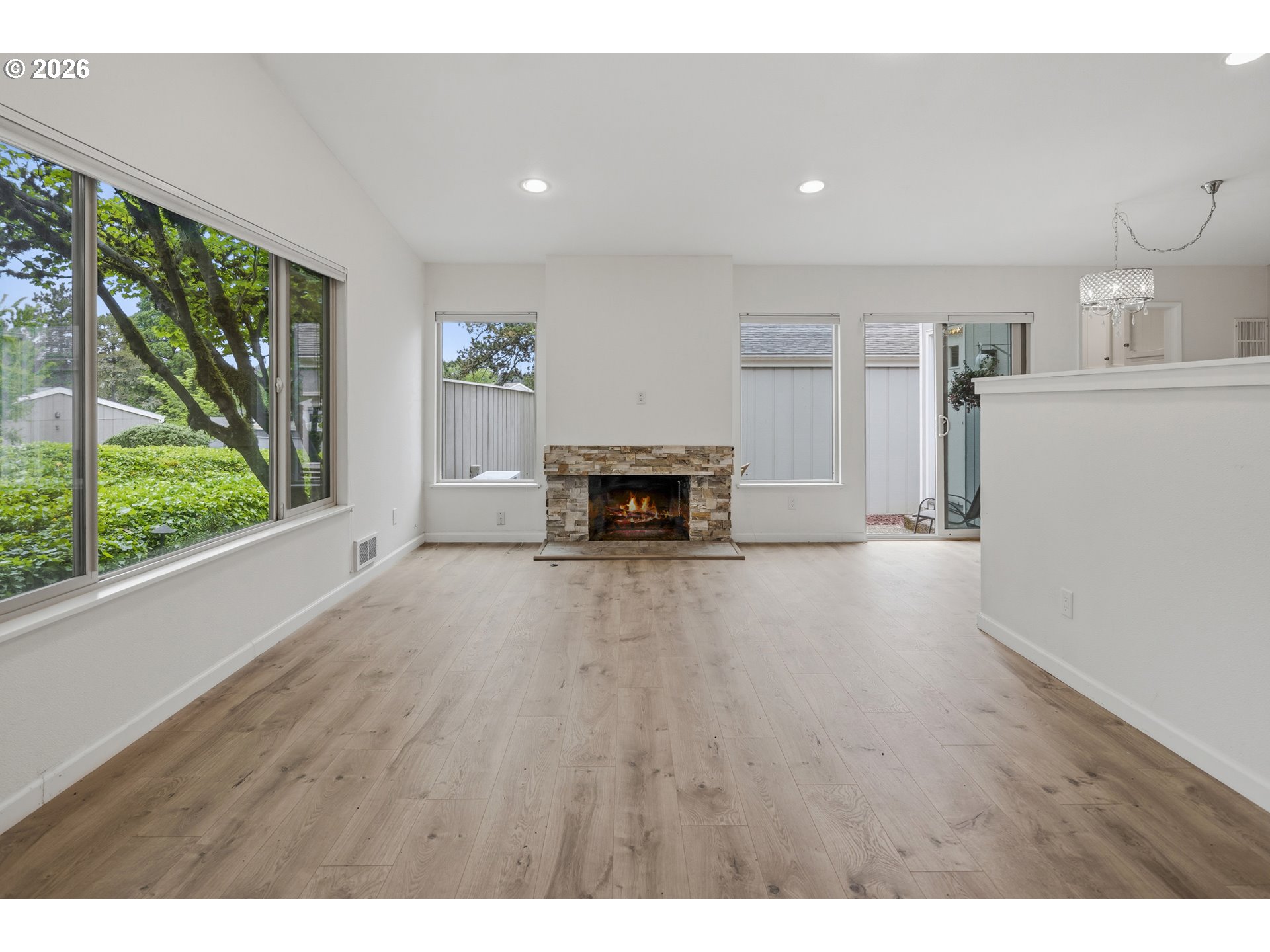 1397 BONNIEBRAE DR