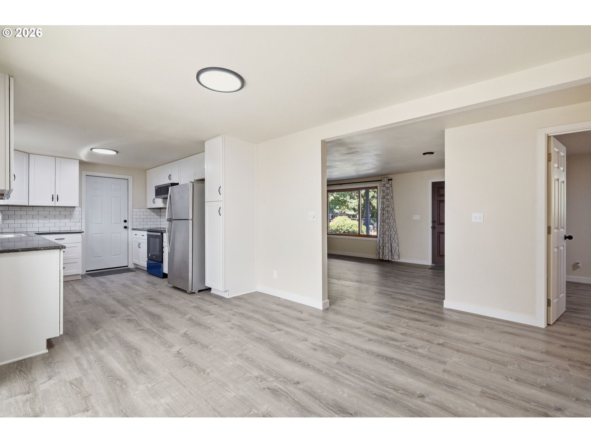 1390 BUCK ST