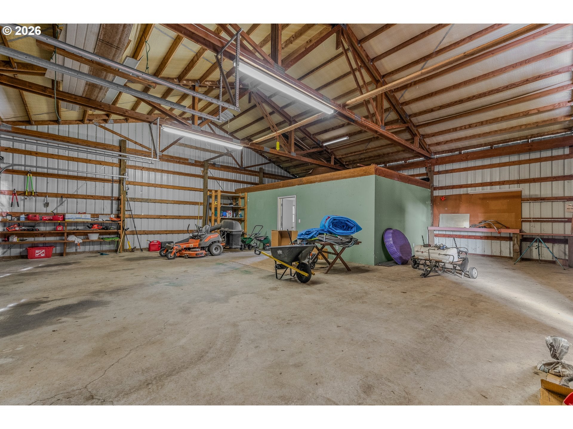 60750 ROBINETTE RD