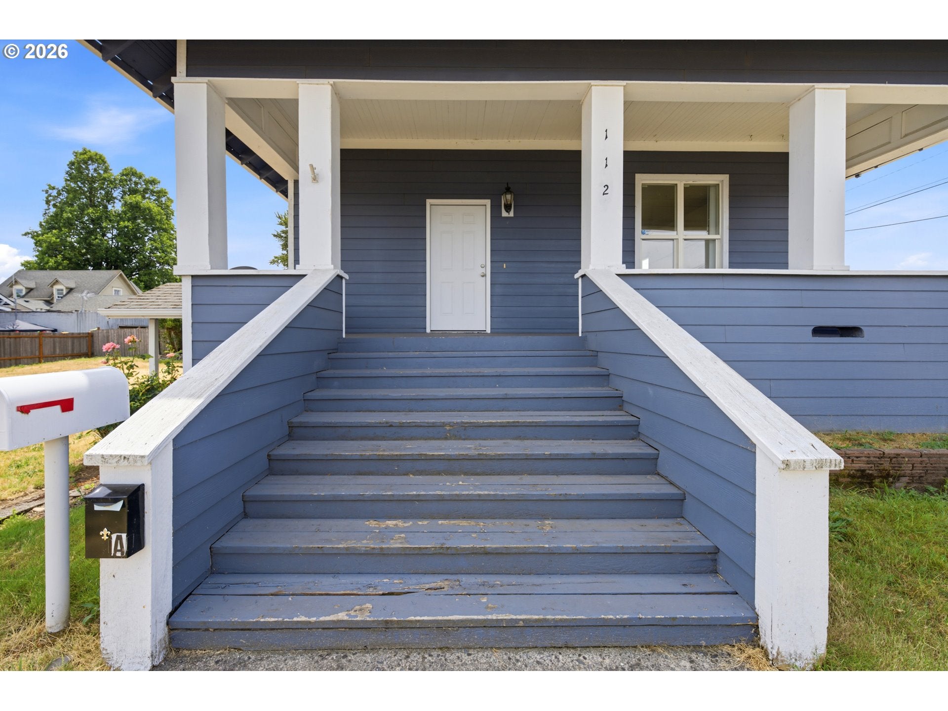 112 E IDA ST