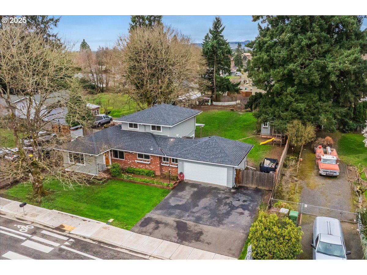 Newberg, Oregon 97132, United States, 4 Bedrooms Bedrooms, ,2 BathroomsBathrooms,Residential,Active,92529