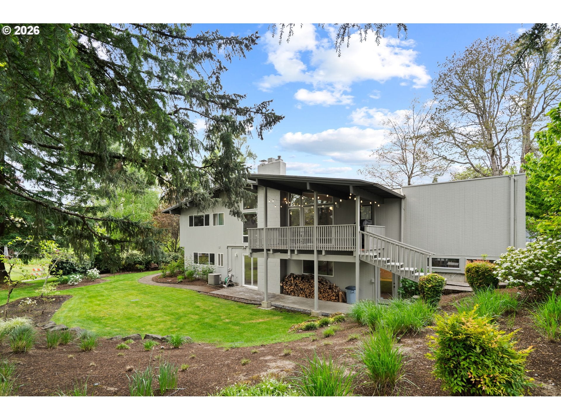 15051 NW OAKMONT LOOP