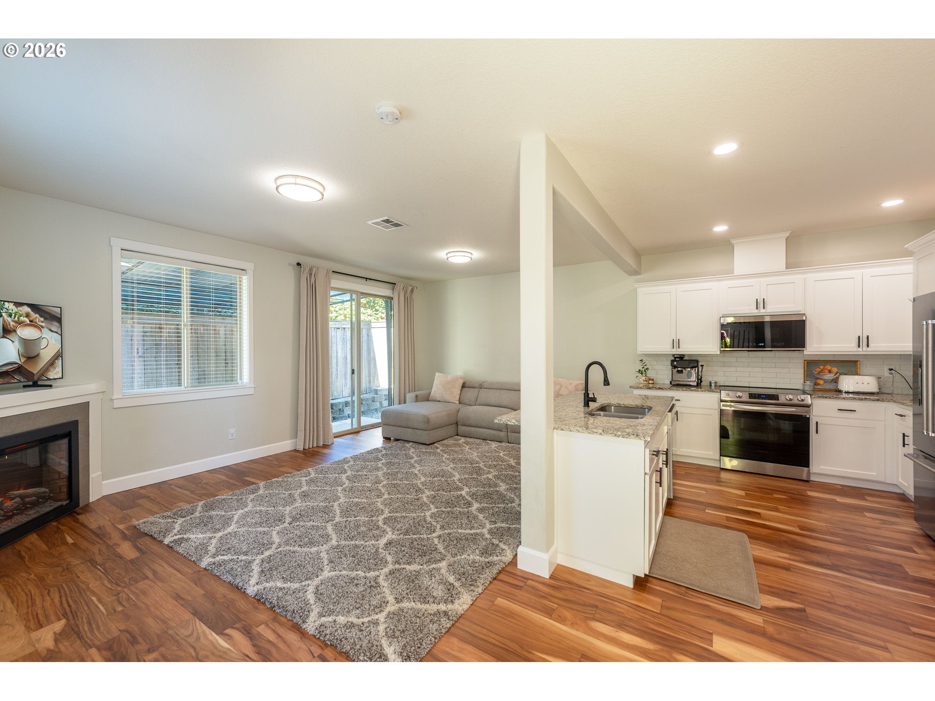 4322 NE 34TH CIR
