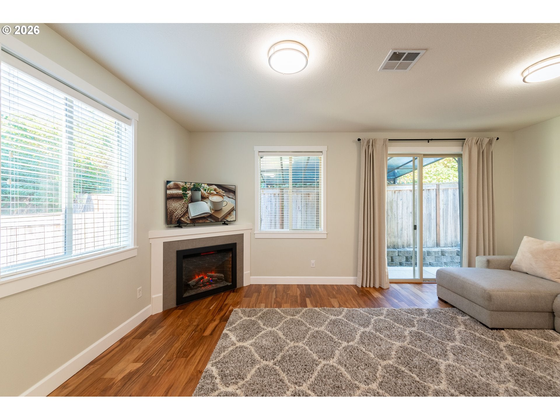 4322 NE 34TH CIR