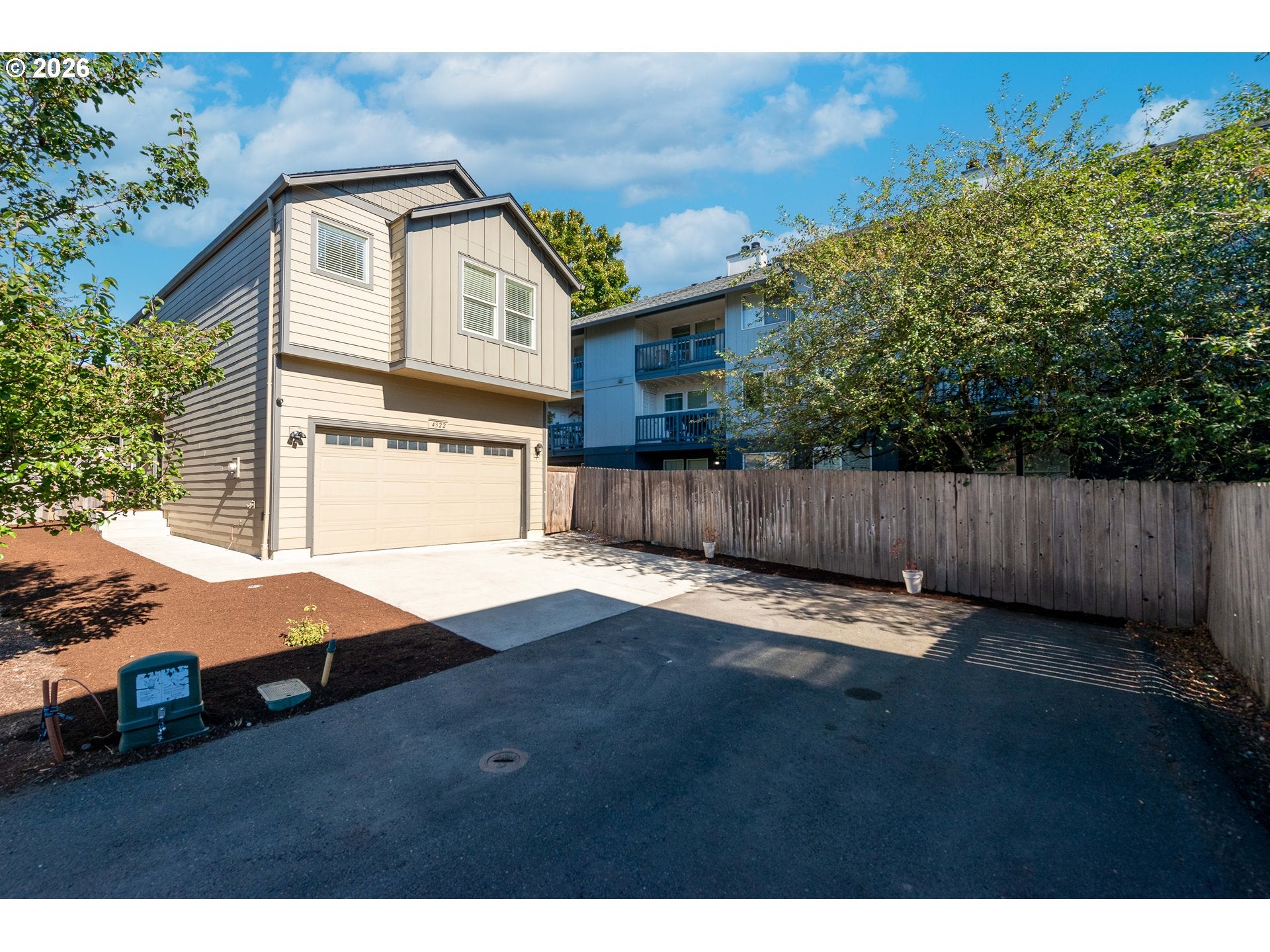 4322 NE 34TH CIR