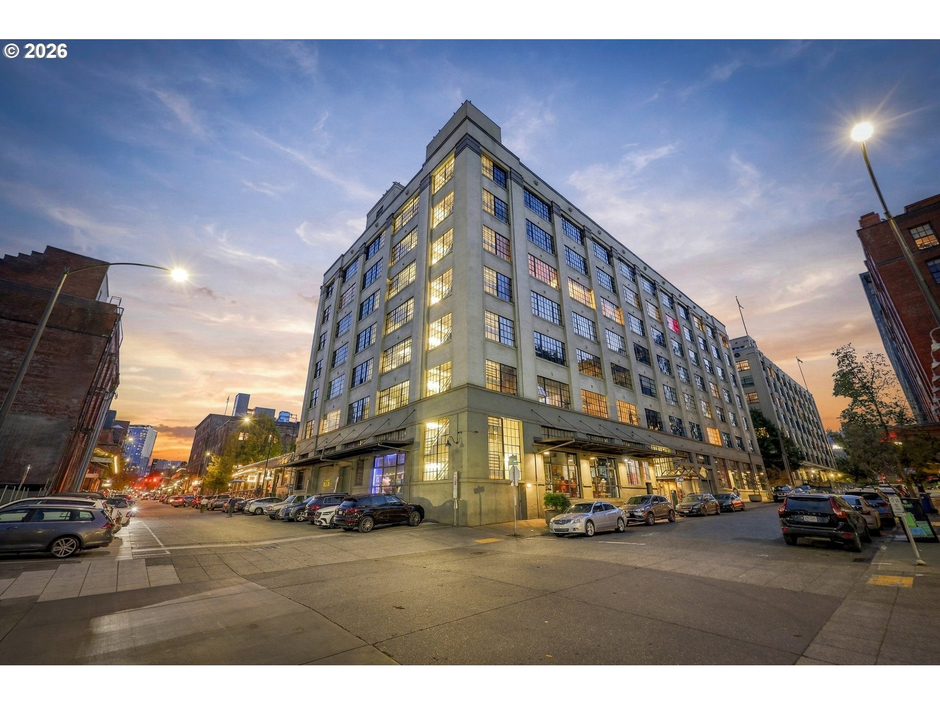 1314 NW IRVING ST 312