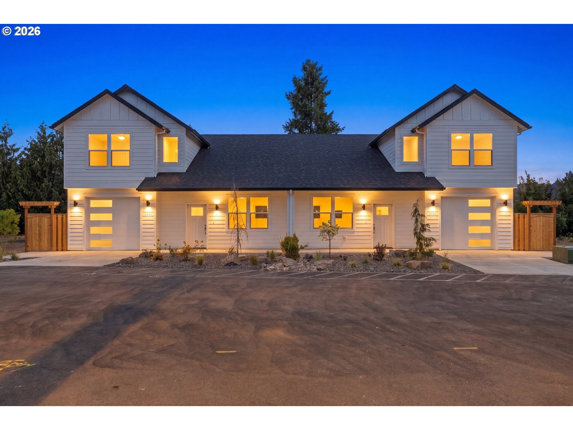 1251 brown