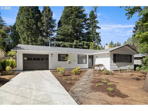 6401 MCEWAN RD Lake Oswego OR 97035