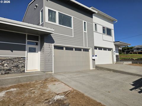 1405 2nd St, Columbia City, OR 97018 - #: 311605441