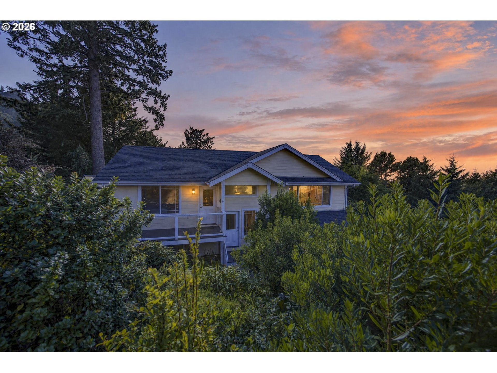 350 HILL CT
