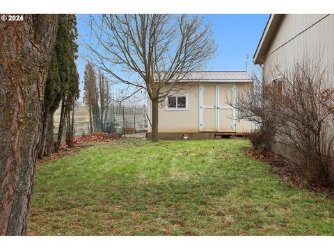 A home in Goldendale