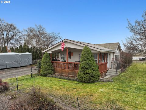 A home in Goldendale