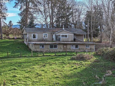 2739 WYEAST RD Hood River OR 97031