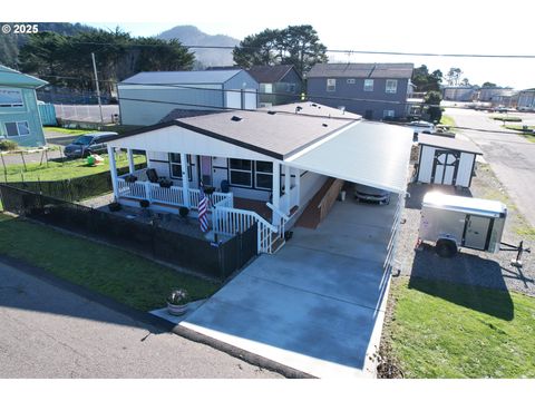 A home in Gold Beach