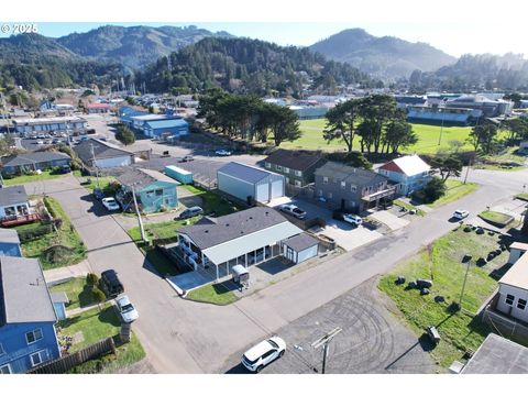 A home in Gold Beach