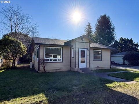 325 RAILROAD ST Brookings OR 97415