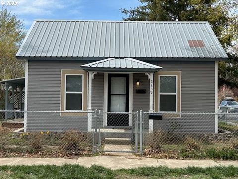 2339 EAST ST Baker City OR 97814