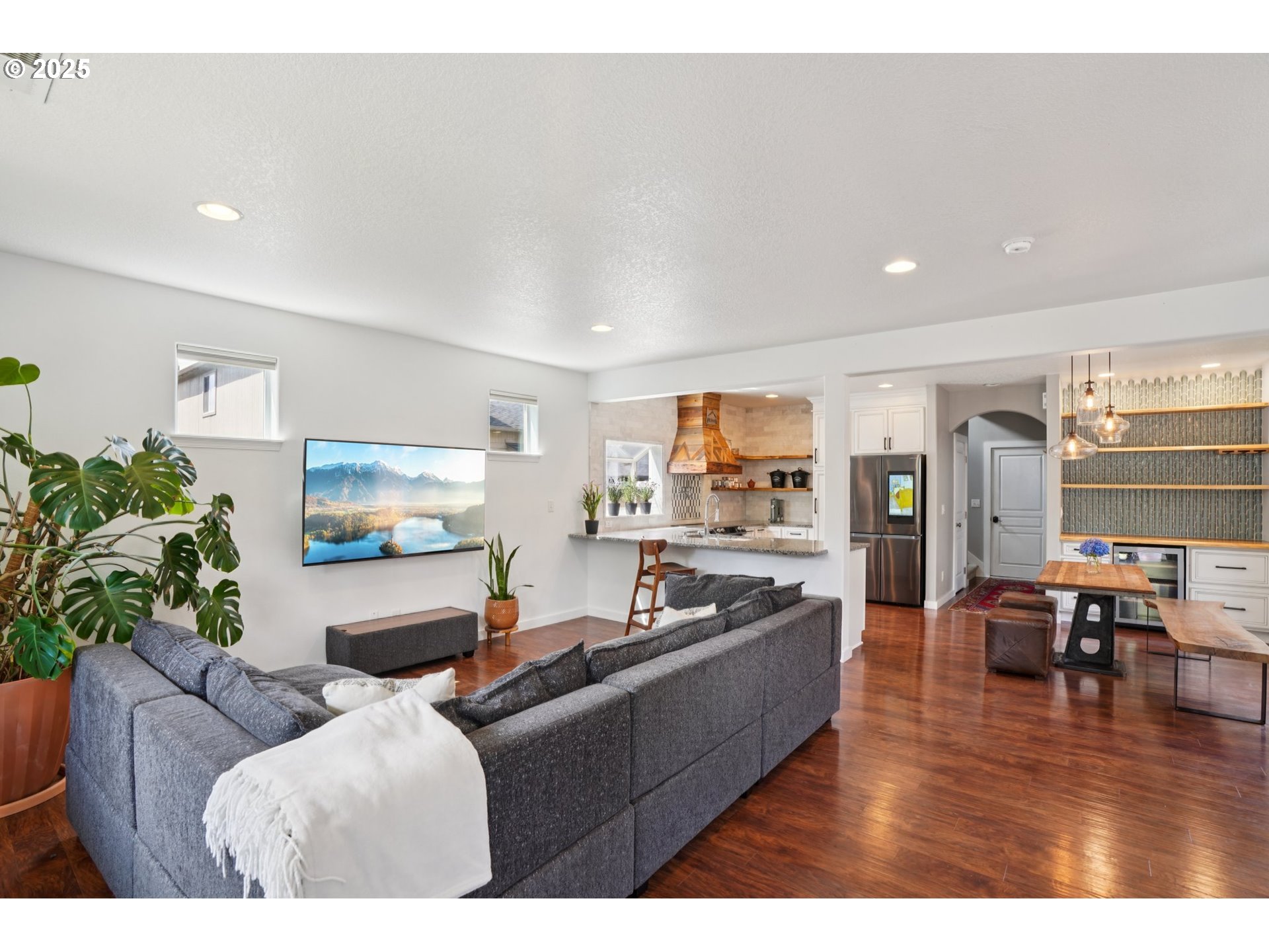 15599 JEWELBERRY AVE