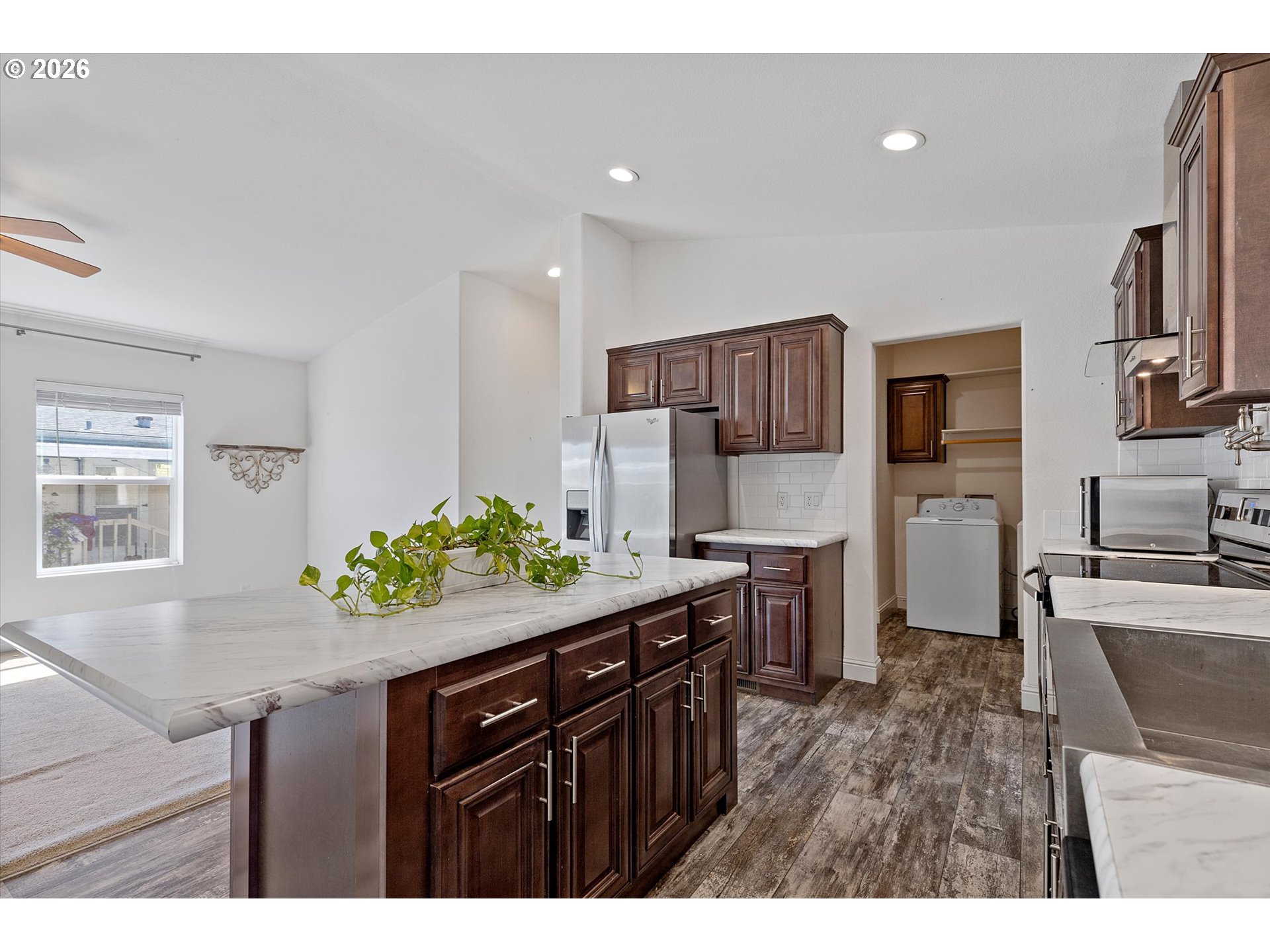 13900 SE HIGHWAY 212 159