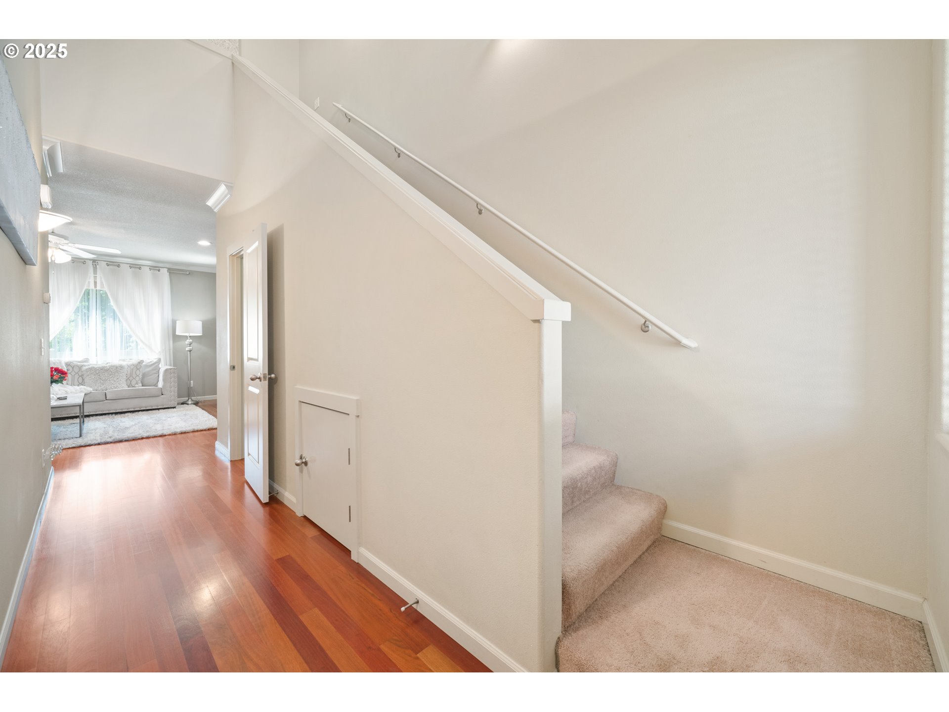 2908 NE 157TH CT