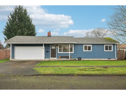 712 S WILLAMETTE ST Newberg OR 97132