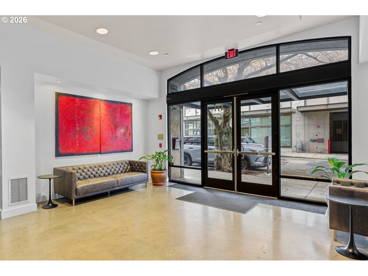 411 NW FLANDERS ST 805