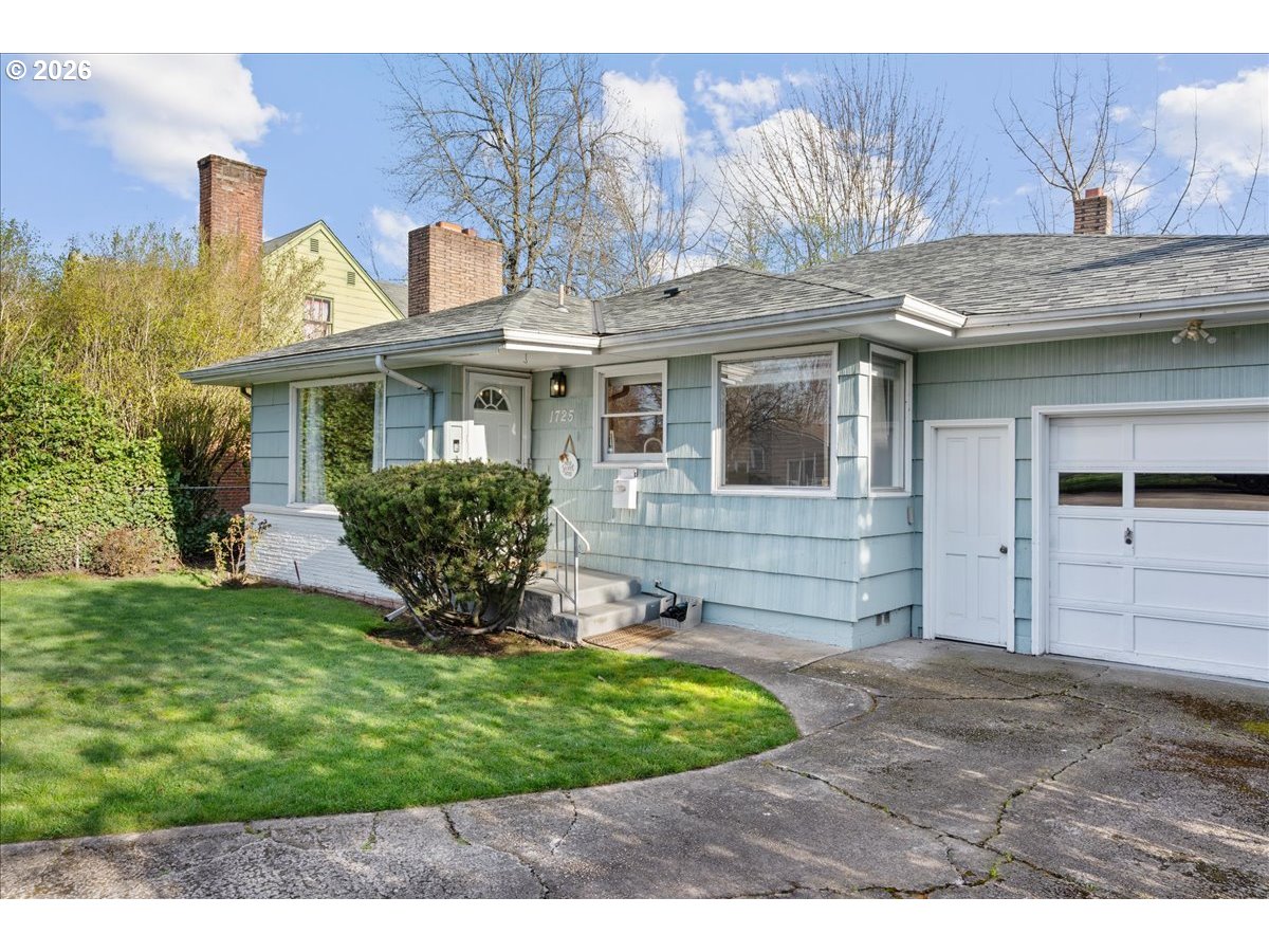 1725 GRANT ST NE