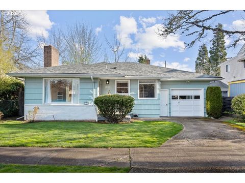 1725 GRANT ST NE Salem OR 97301