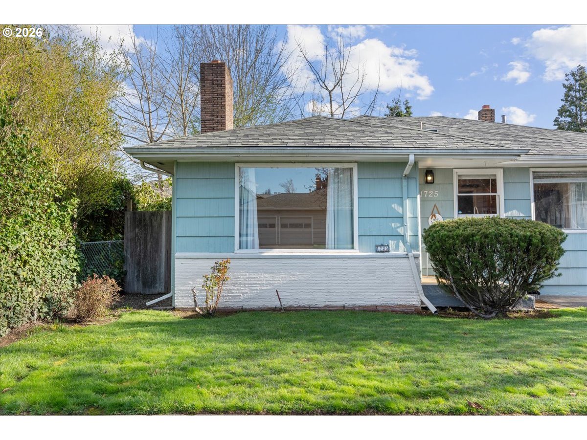 1725 GRANT ST NE