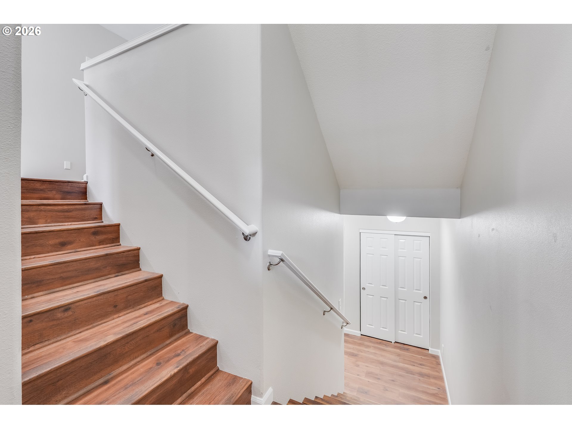 2106 CHARLIE CT