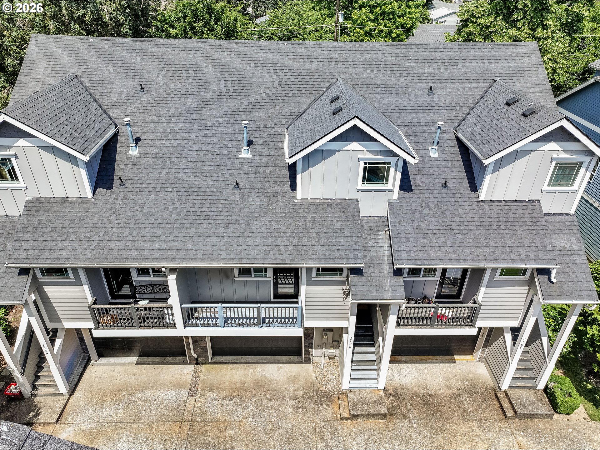 2106 CHARLIE CT