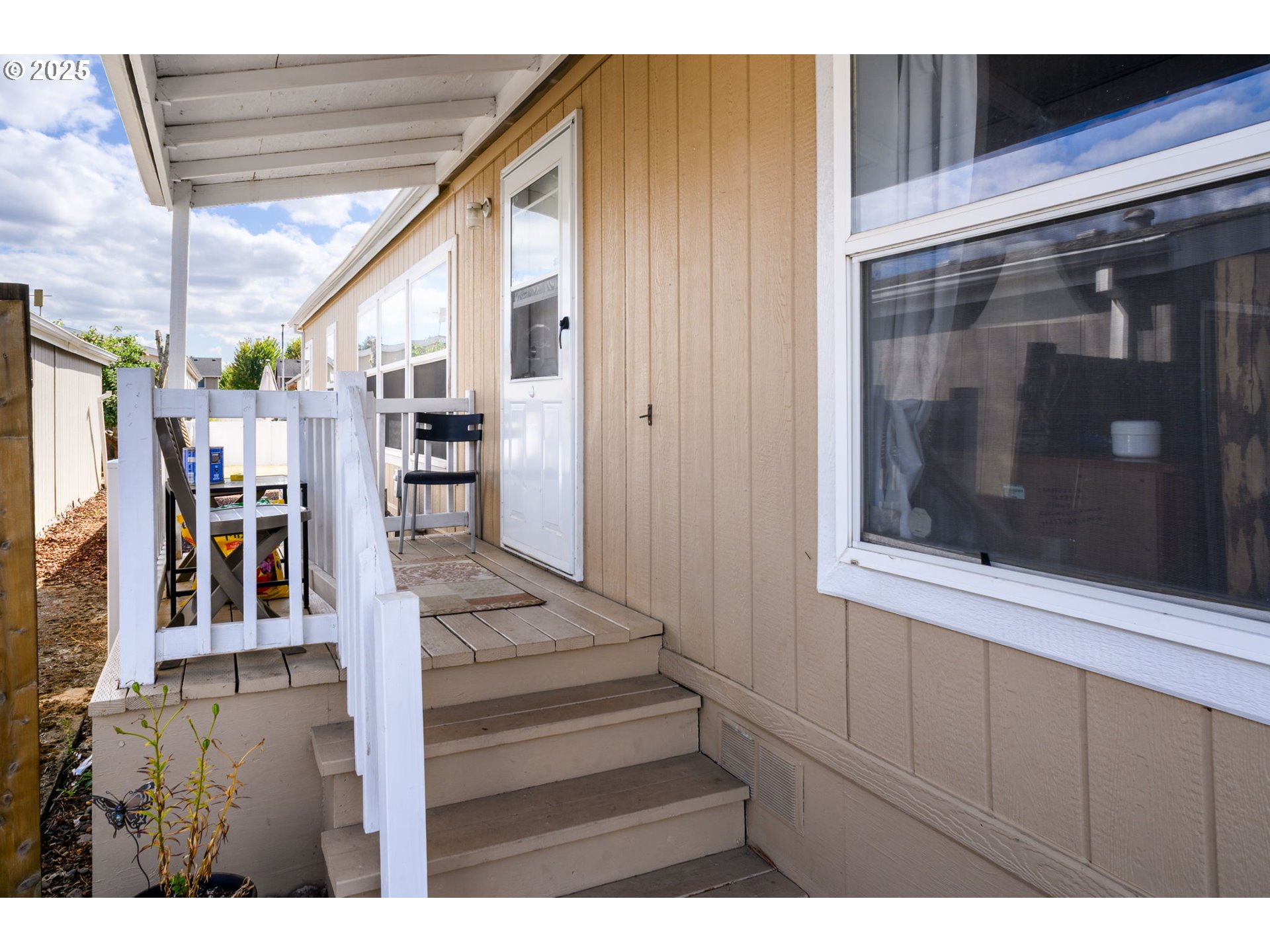 1000 S McKern CT 57