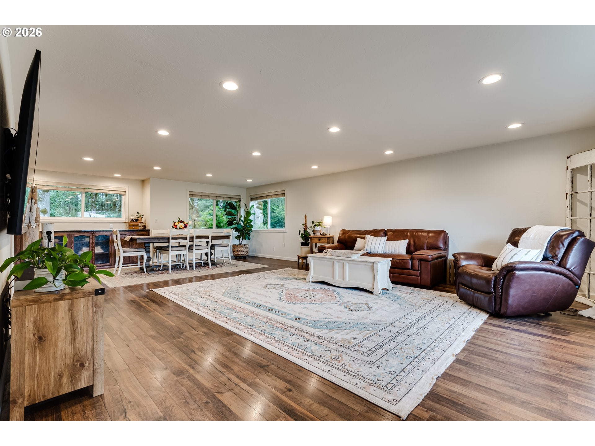 26718 CANTRELL RD