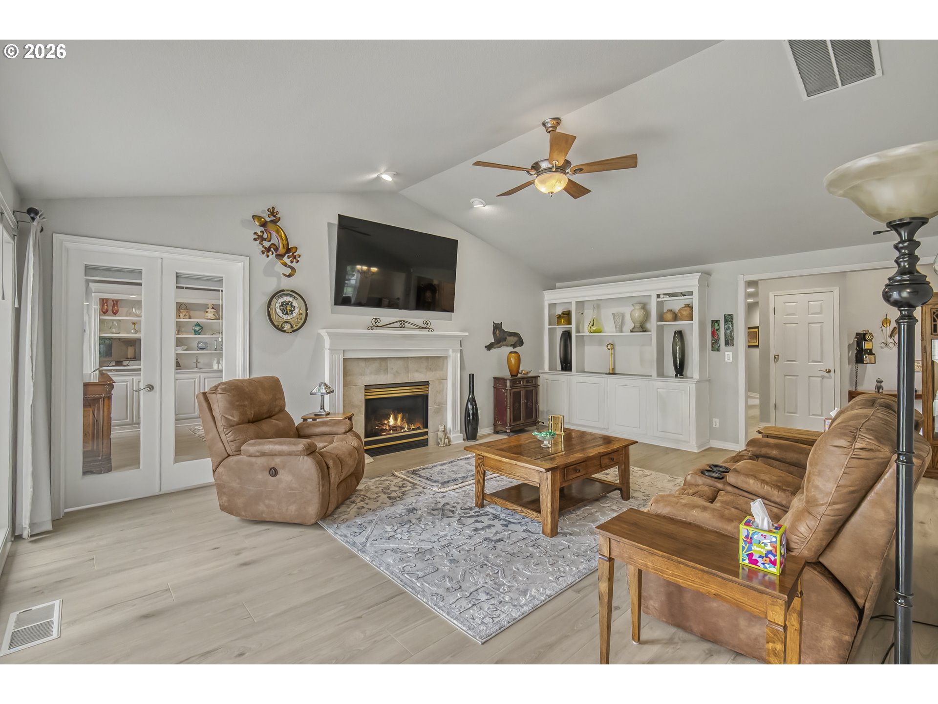 6356 CASTLE PINES CIR N