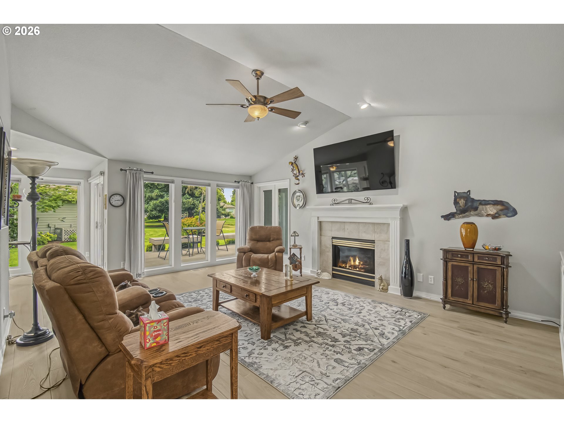 6356 CASTLE PINES CIR N