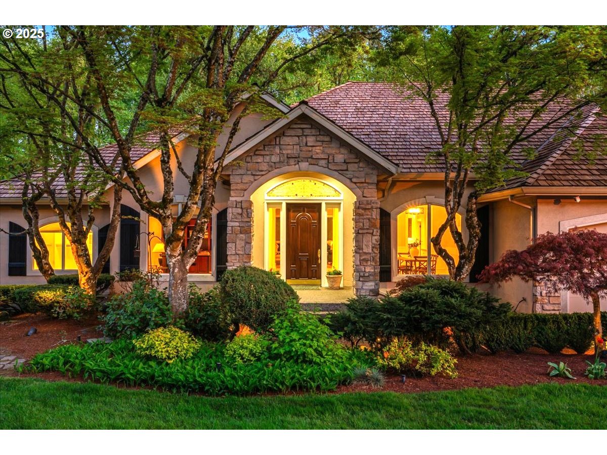 3430 BARRINGTON DR