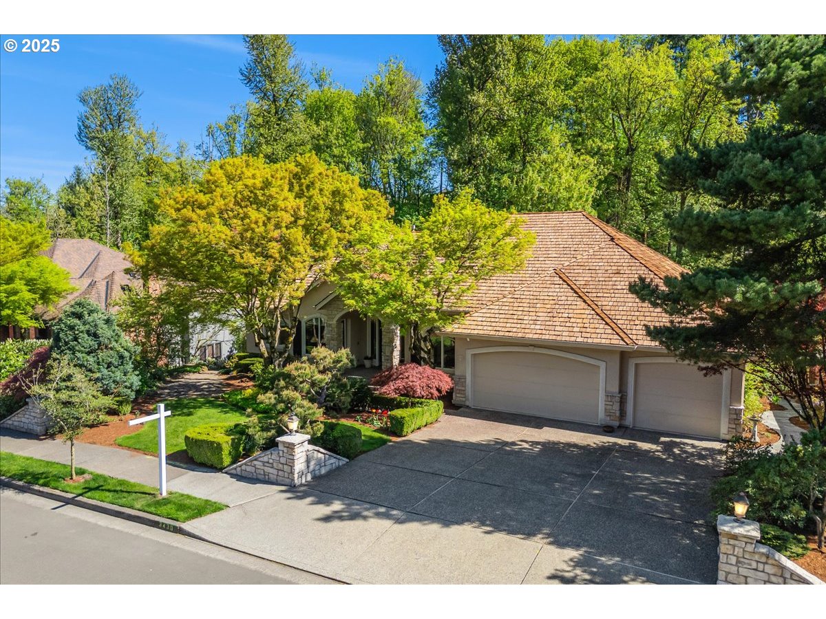3430 BARRINGTON DR