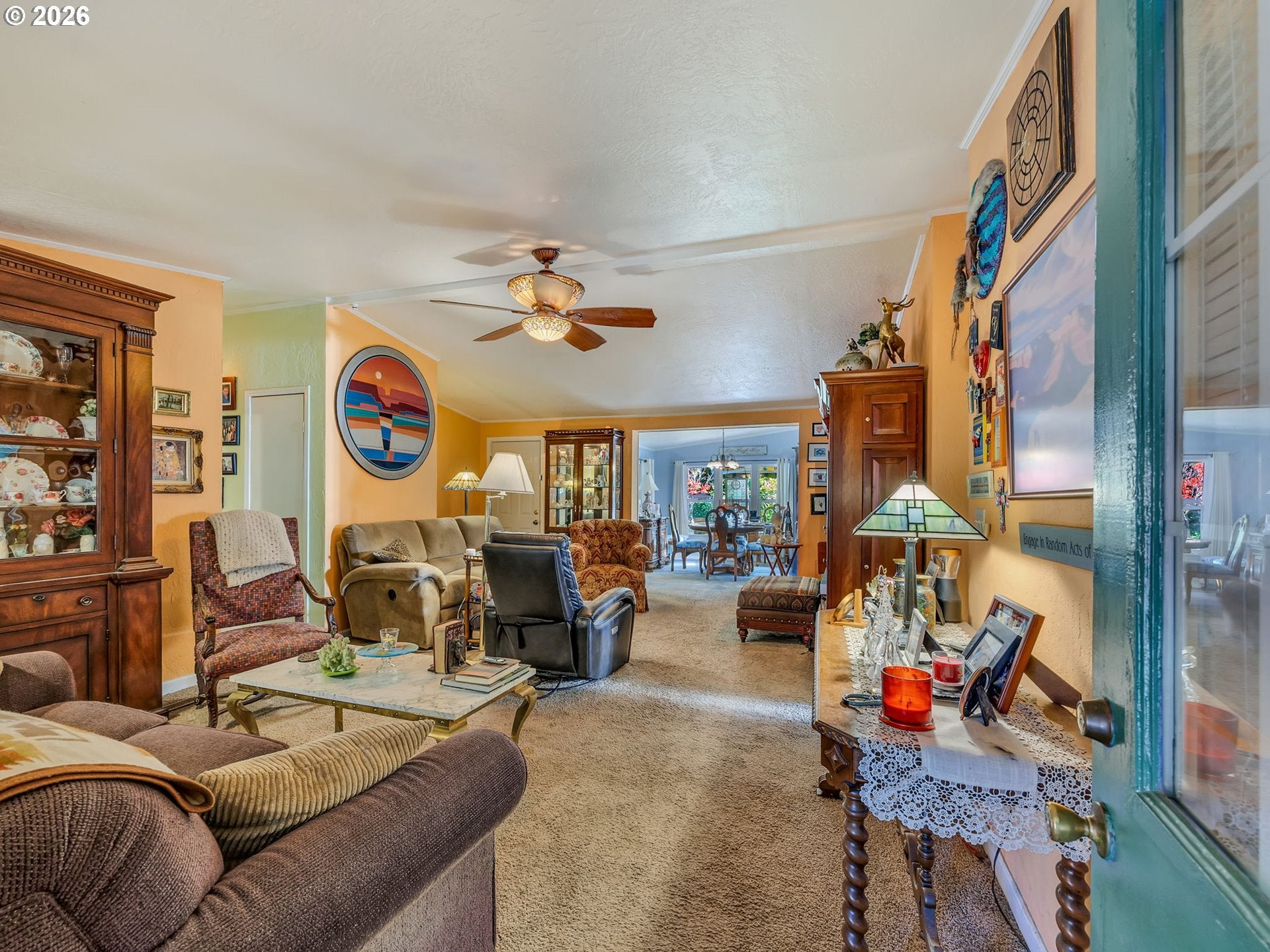 521 HILLSIDE LOOP