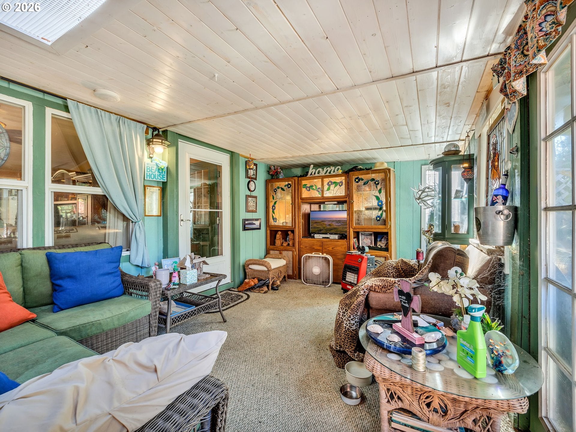 521 HILLSIDE LOOP
